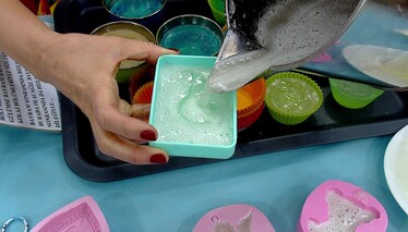 Derya Baykal'la Gülümse Pratik Sabun Yapımı